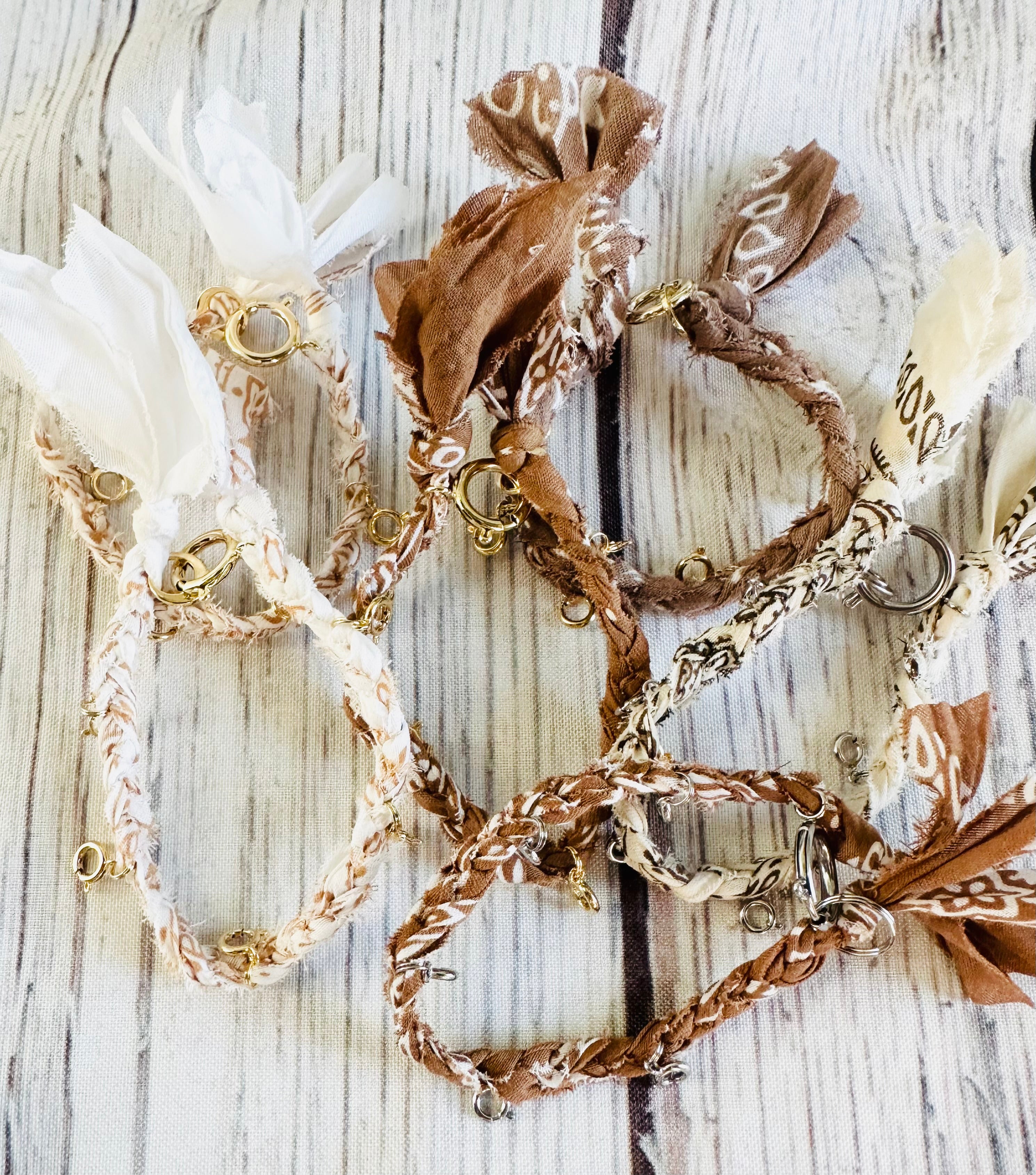 Charm Bar Clasp Bracelet