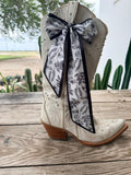 Boot Twilly- Black and White Floral
