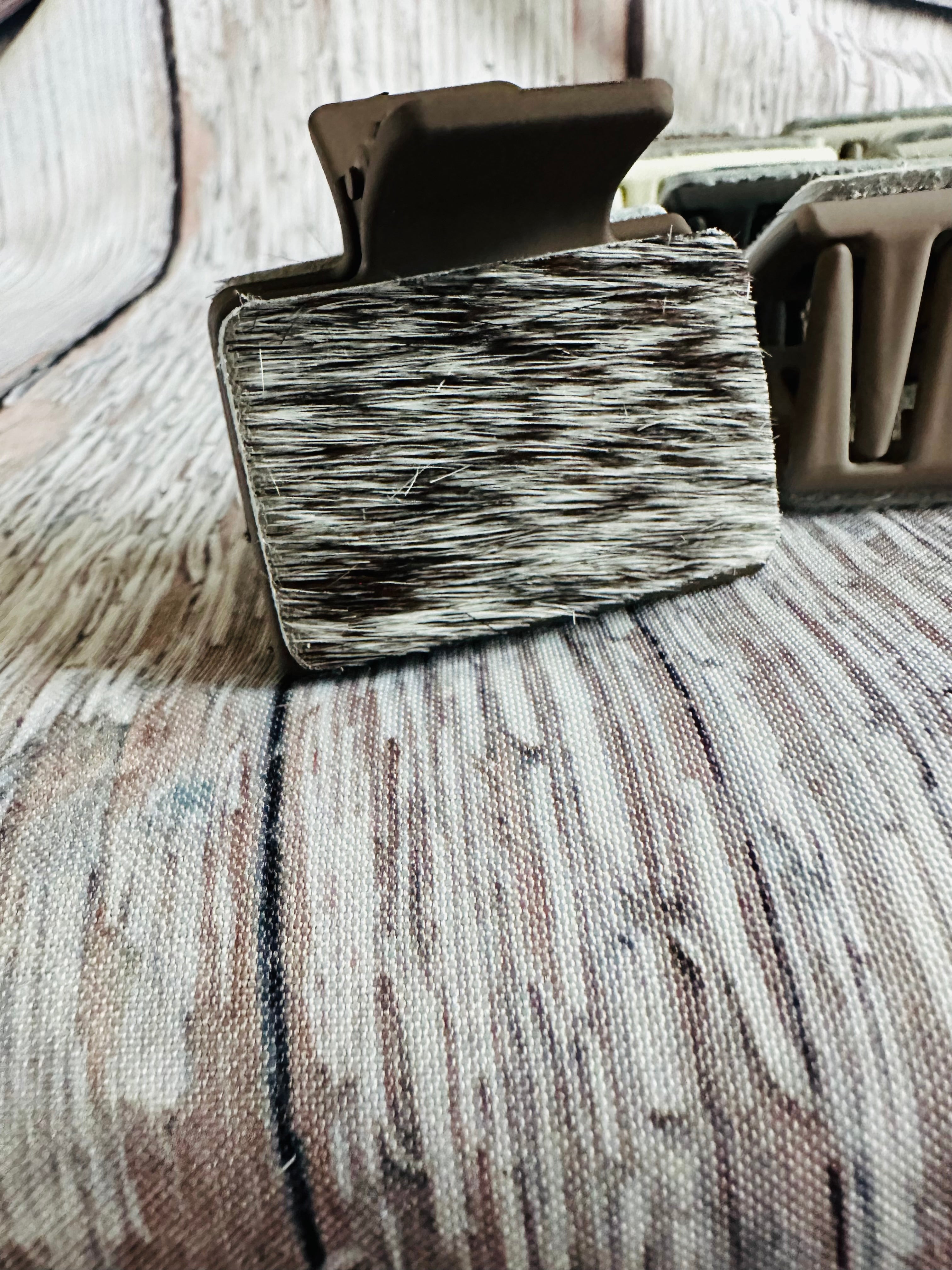 2” Neutral Cowhide Clip Bundle