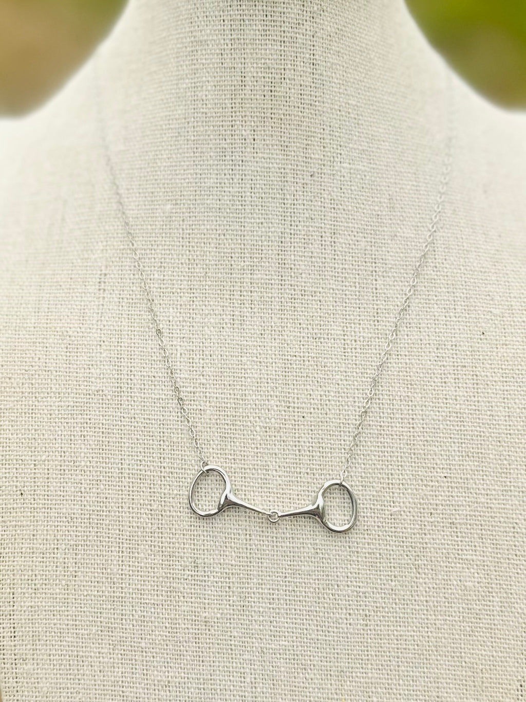 Snaffle Dainty Necklace