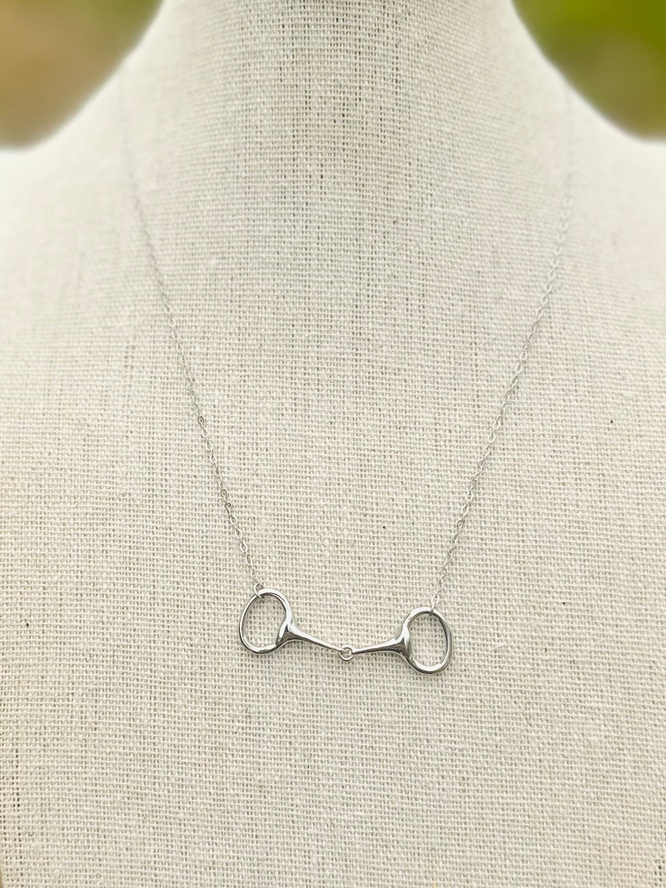 Snaffle Dainty Necklace
