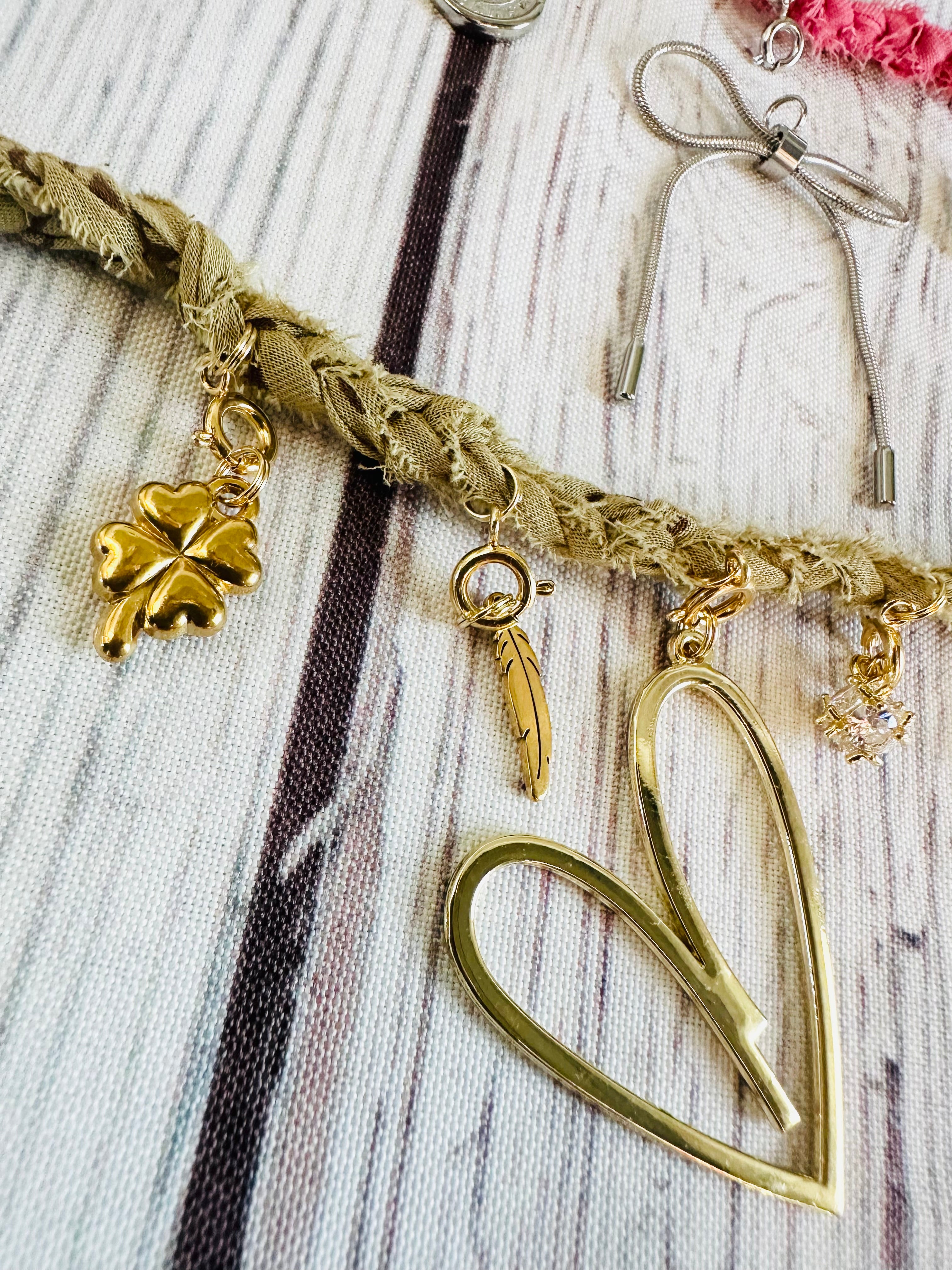 Charm Bar Clasp Necklace