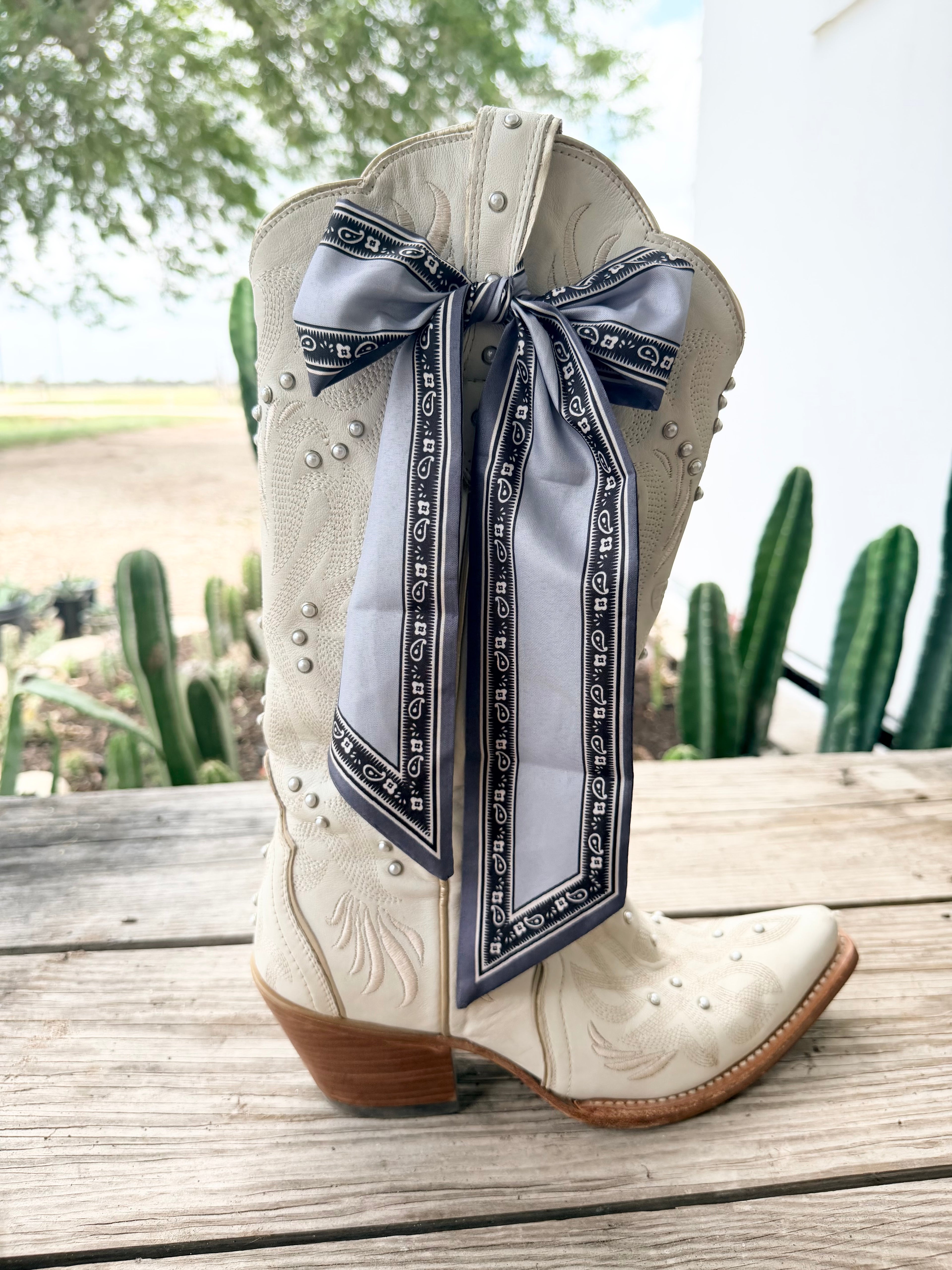 Boot Twilly - Grey Paisley Trim