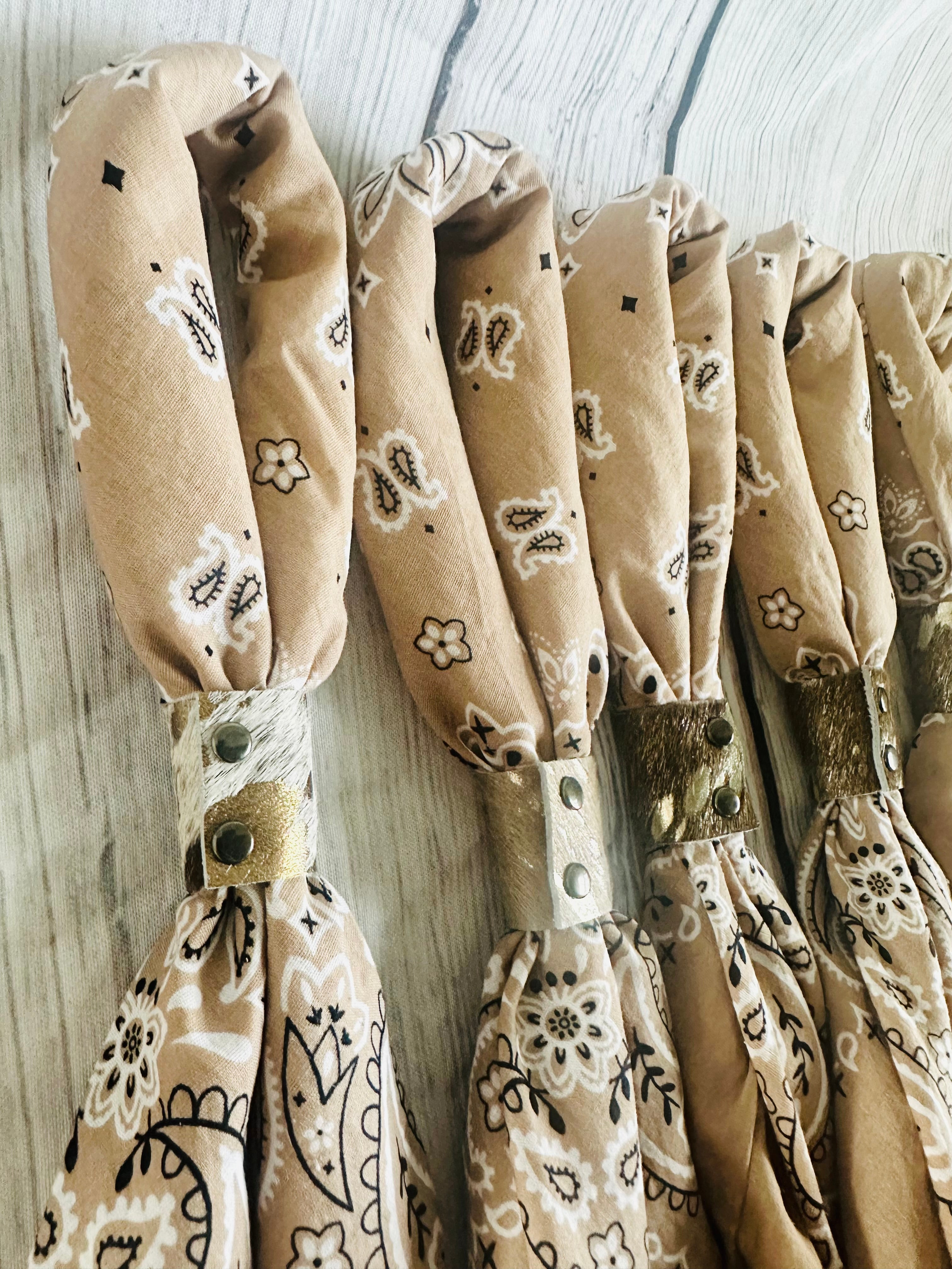 5- Taupe Bandanas