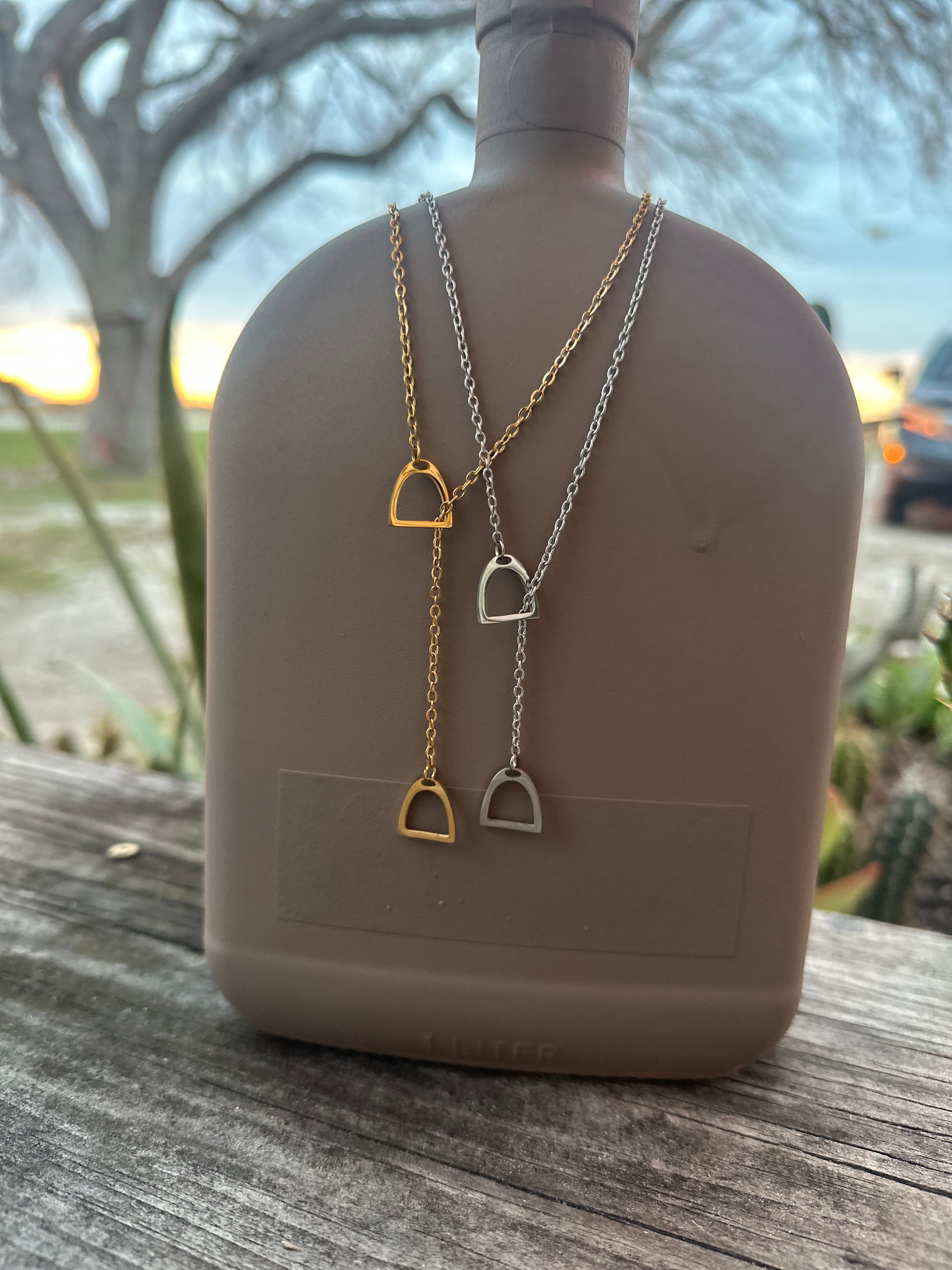 Lariat Stirrup Necklace
