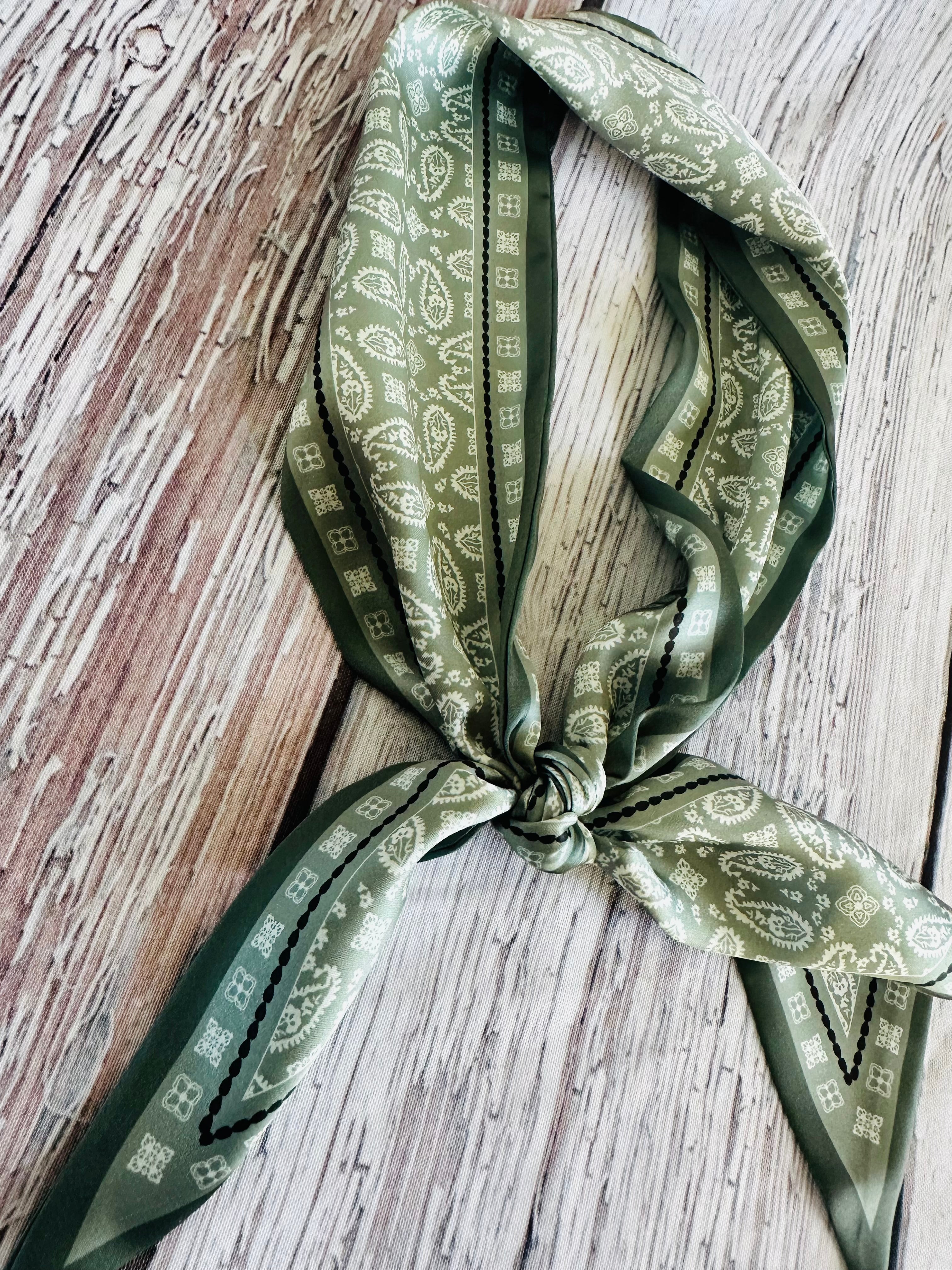 5 Olive Paisley Twillys