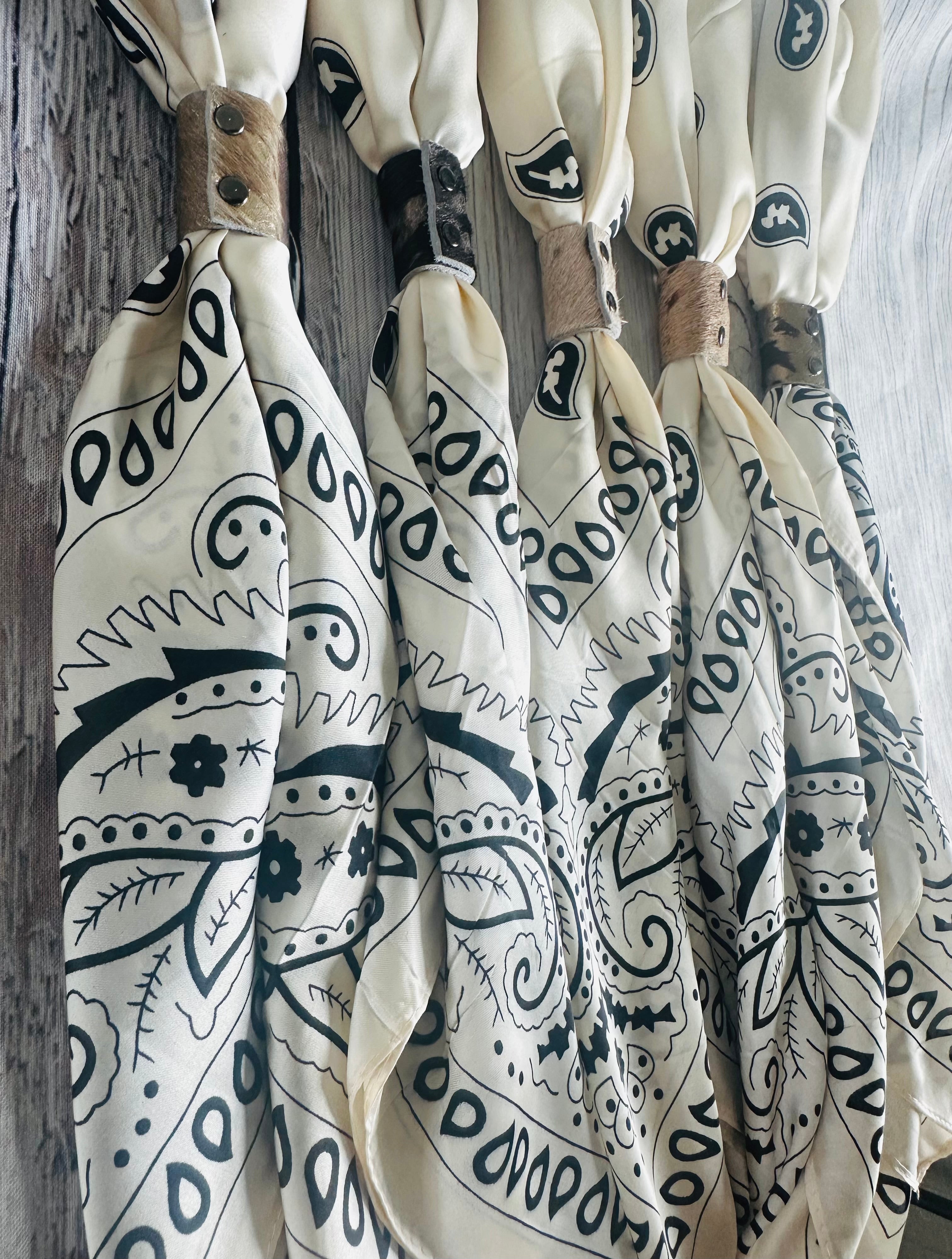 Ivory Paisley Wild Rags