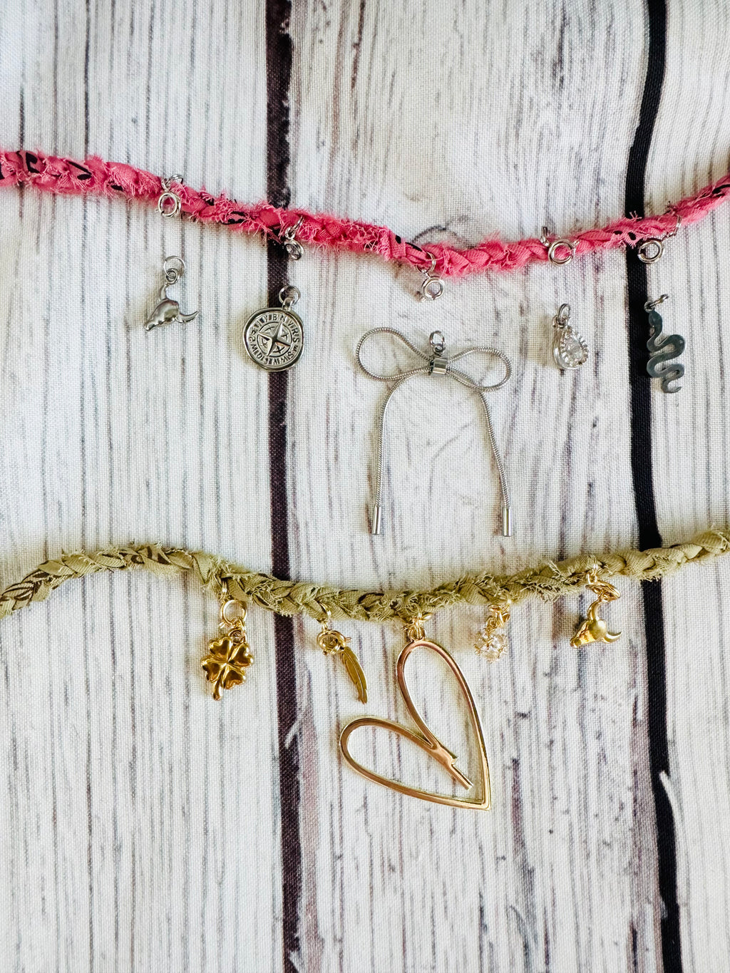 Charm Bar Clasp Bracelet