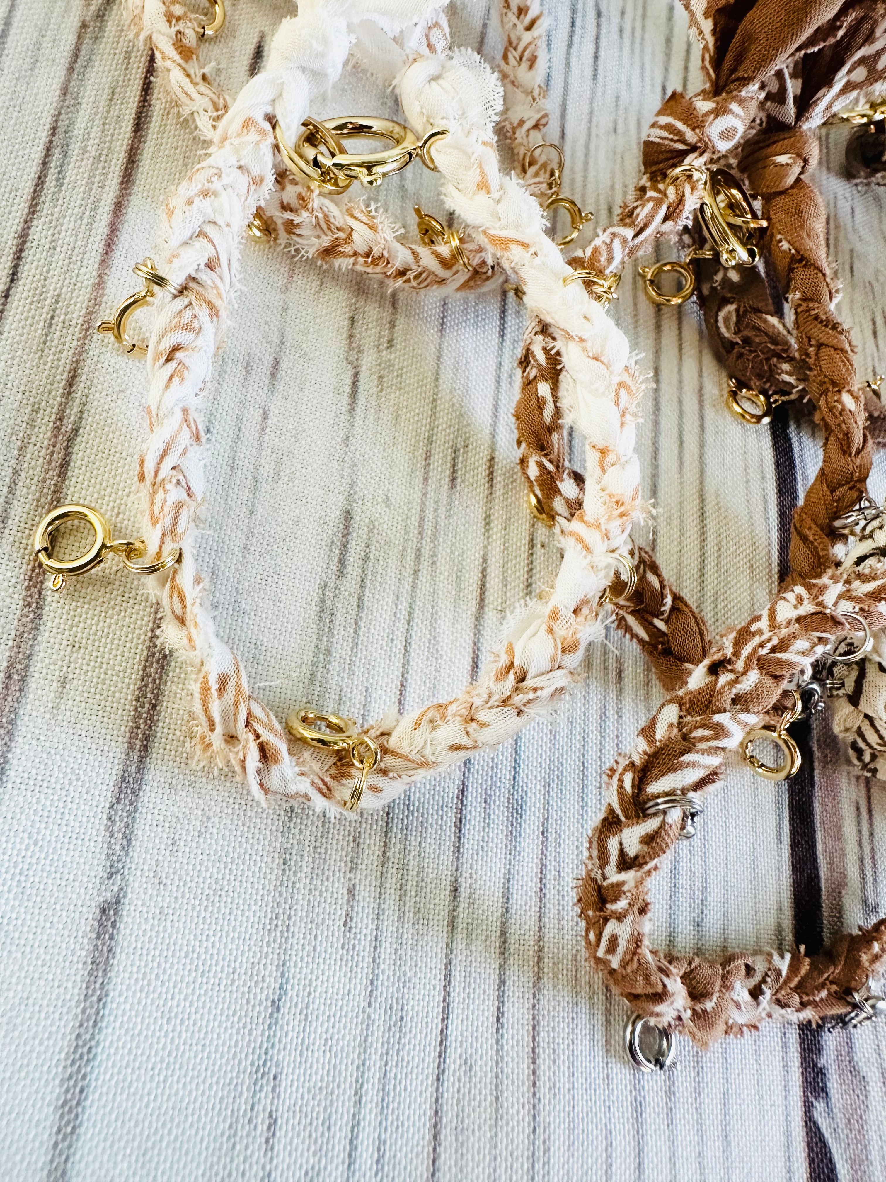 Charm Bar Clasp Bracelet