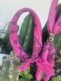 5- Sangria Bandanas