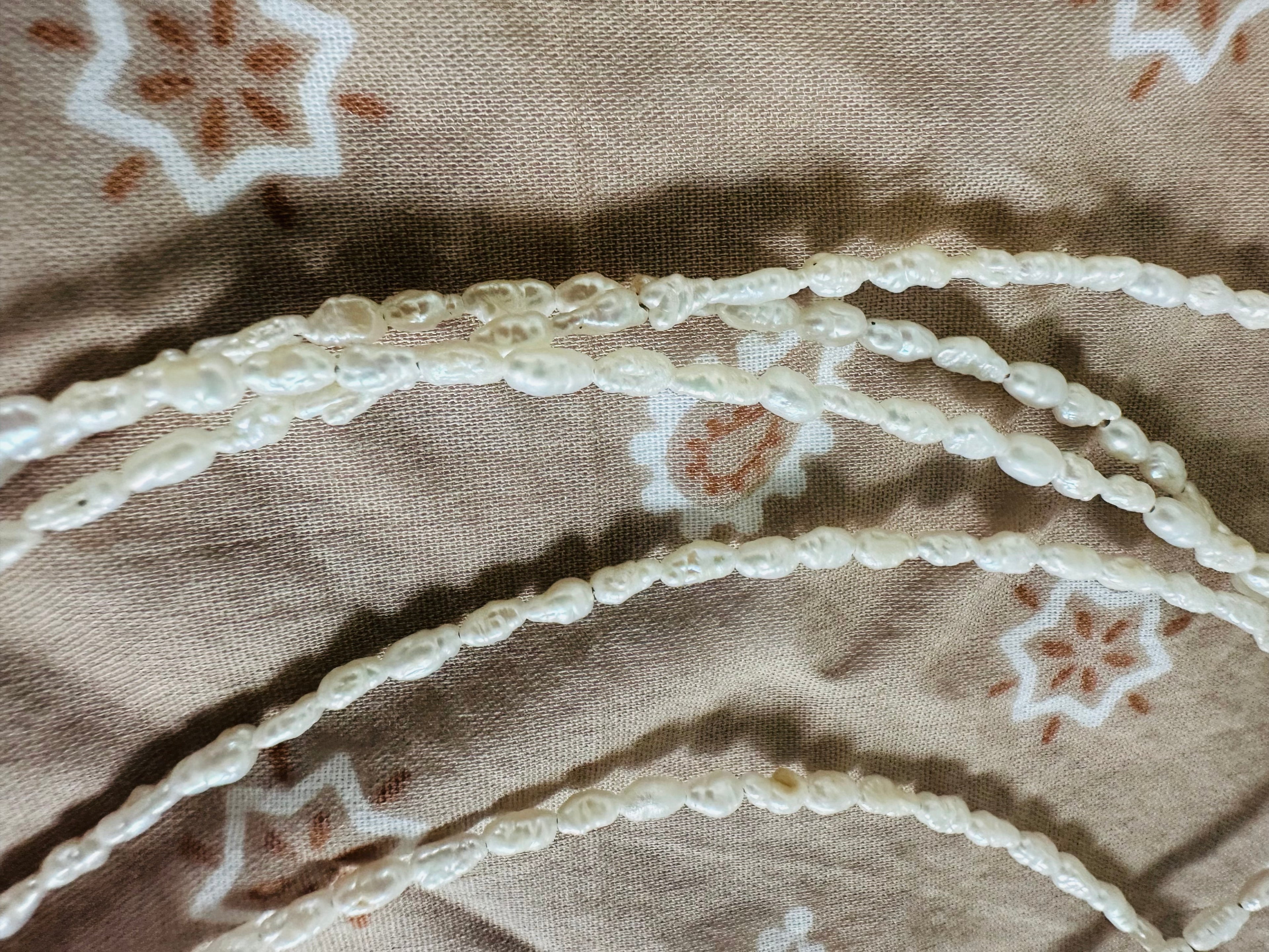 Tiny Keshi Ivory Pearl Necklace