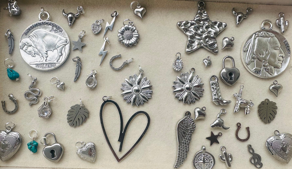 50- Silver Charms Mix
