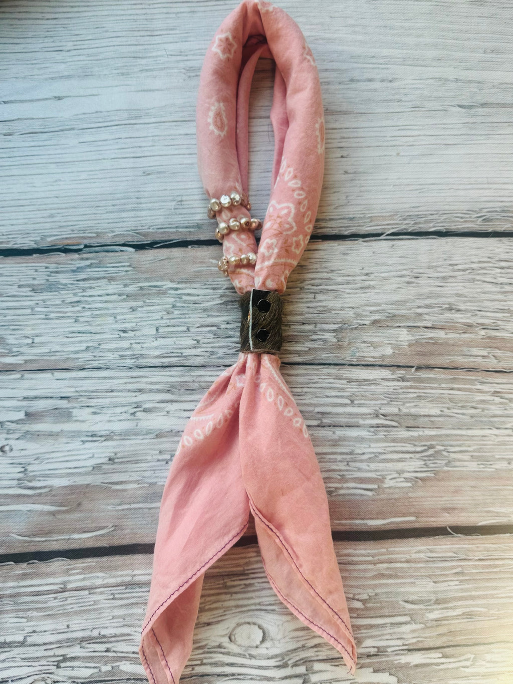 Champagne Pearl Bandana Charm