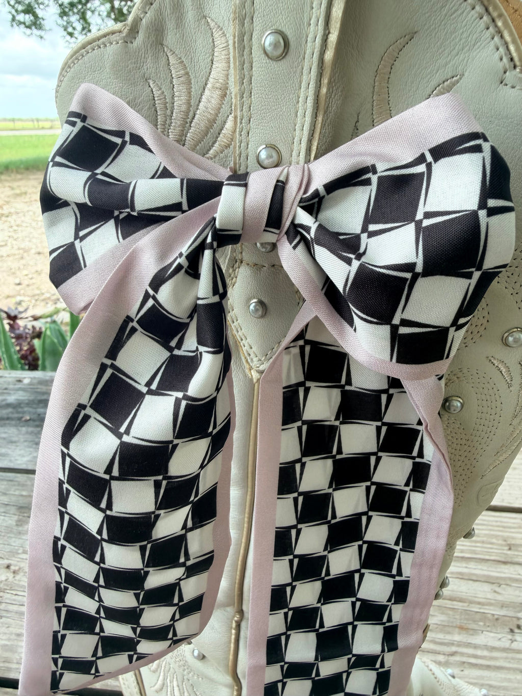 Boot Bow - Checkered